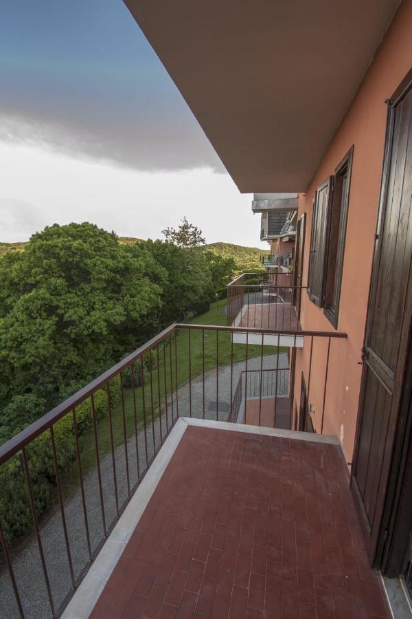 Bellavista Lake Apartment Pisano Екстериор снимка